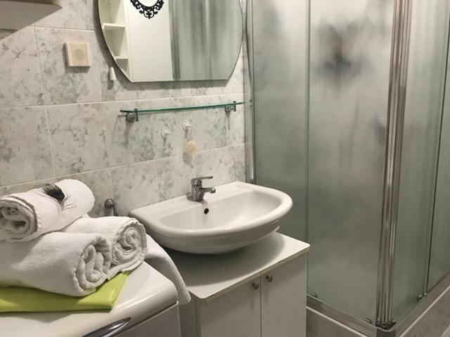 Pine Apartment Хвар Екстер'єр фото